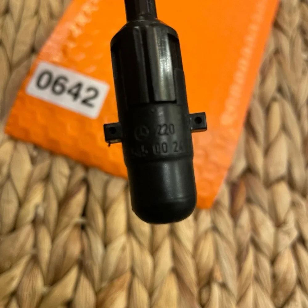✅Engine Coolant Level Sensor for Mercedes-Benz OEM #️⃣0642